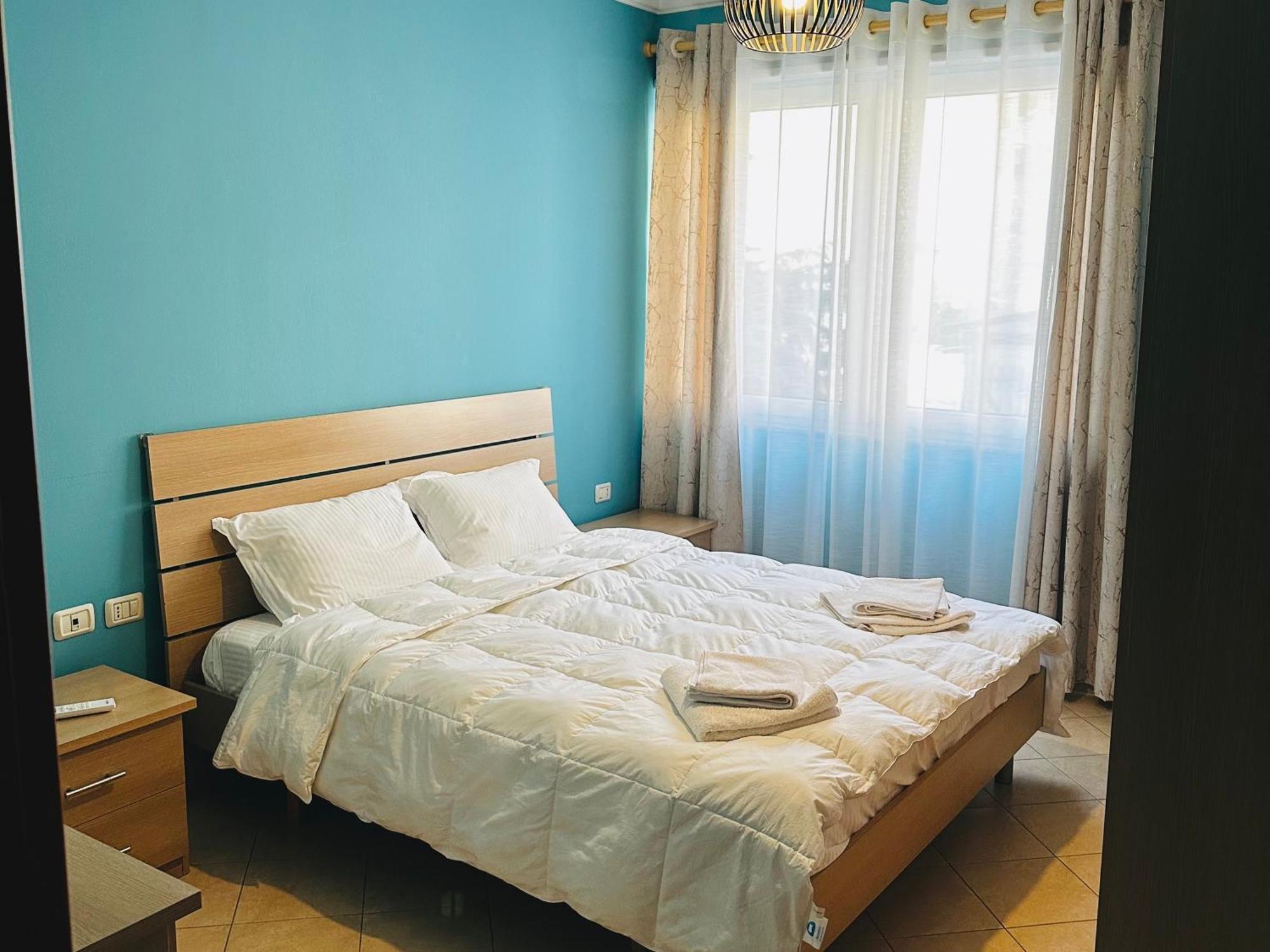 Quiet & Spacious City Center Apartment - 4 Min Walk Tirana Zewnętrze zdjęcie